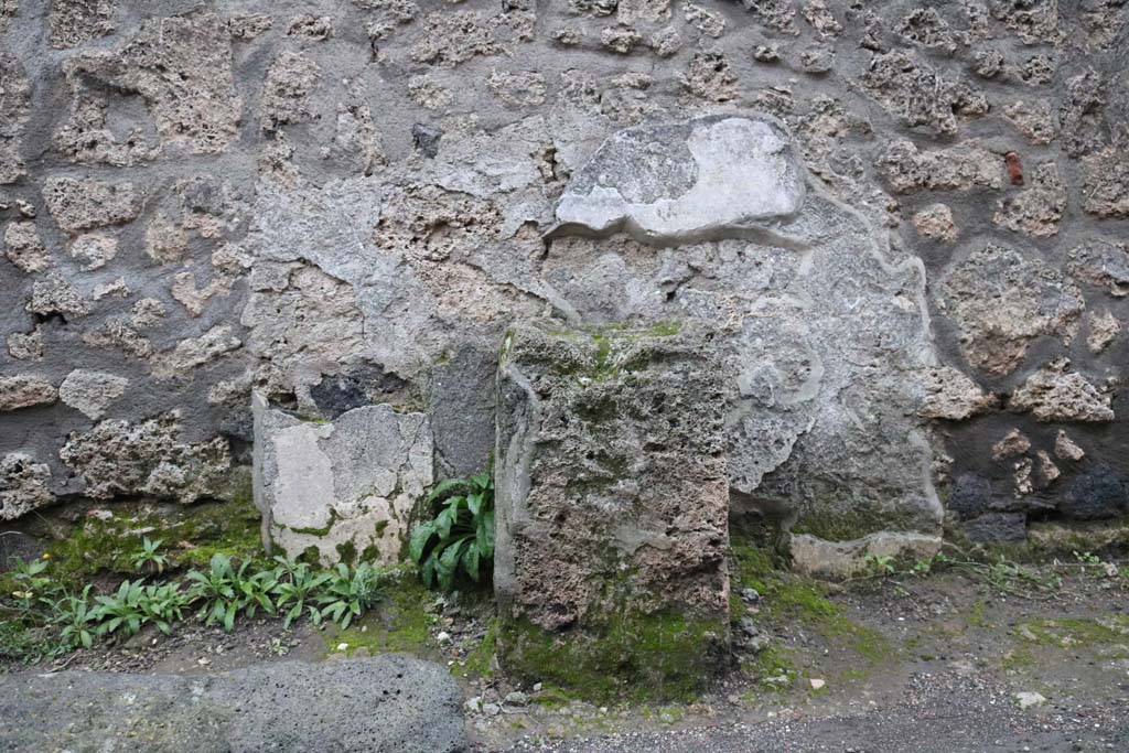 Pompeii December Street Altar Against Side Wall Of I On